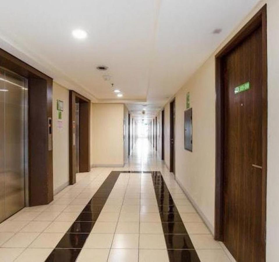 Dinda Apartment Serpong Green View Ciater Hilir Eksteriør billede